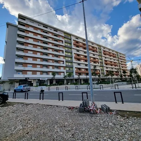 Regina * Podgorica